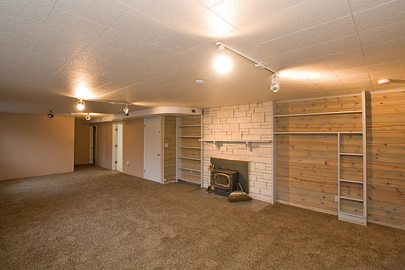 Lower Level Family Area
