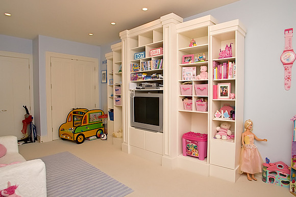 Downstairs Playroom or Bedroom